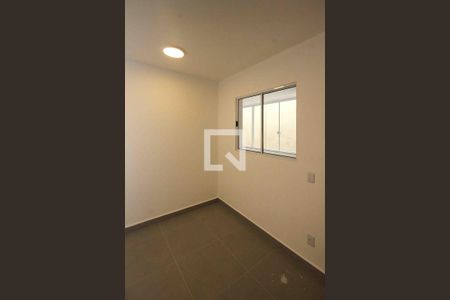 Sala de apartamento para alugar com 1 quarto, 30m² em Vila Paulo Silas, São Paulo