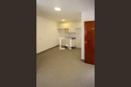 Sala de apartamento para alugar com 1 quarto, 30m² em Vila Paulo Silas, São Paulo