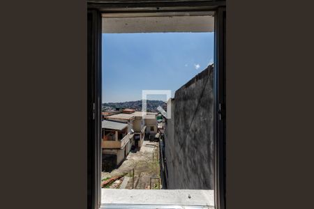 Quarto - Janela de casa para alugar com 1 quarto, 55m² em Jardim Peri, São Paulo