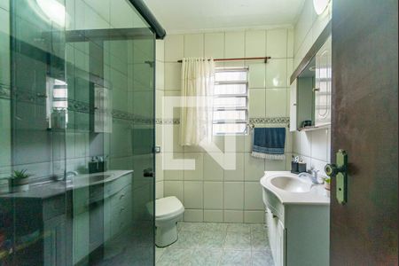 Banheiro 1 de casa à venda com 4 quartos, 380m² em Vila Luzita, Santo André
