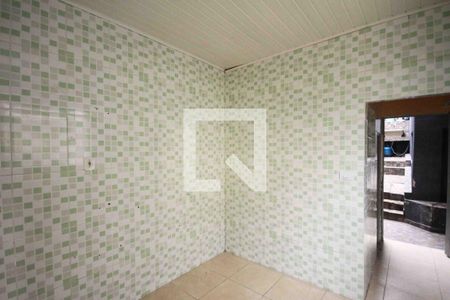 Cozinha de casa para alugar com 1 quarto, 90m² em Vila California, São Paulo