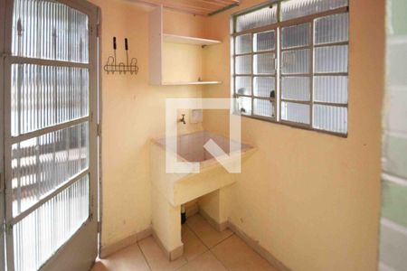 Área de Serviço de casa para alugar com 1 quarto, 90m² em Vila California, São Paulo