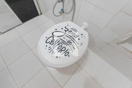 Banheiro de apartamento para alugar com 1 quarto, 40m² em Bela Vista, São Paulo