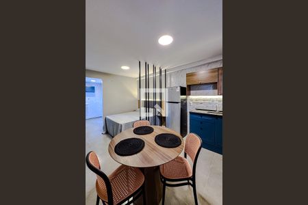 Cozinha de apartamento para alugar com 1 quarto, 25m² em Vila Prudente, São Paulo