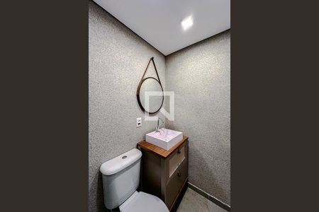 Banheiro de apartamento para alugar com 1 quarto, 25m² em Vila Prudente, São Paulo