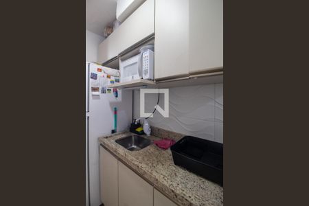 Cozinha de apartamento à venda com 2 quartos, 41m² em Hípica, Porto Alegre