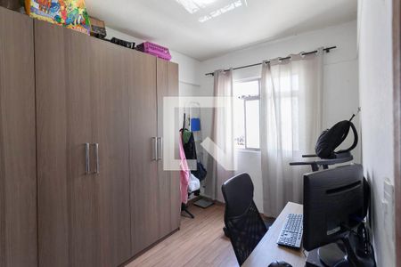Quarto 2 de apartamento à venda com 3 quartos, 52m² em Urca, Contagem