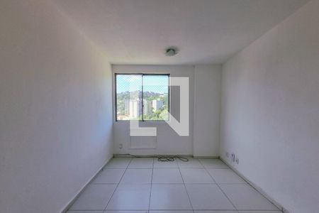 Sala de apartamento para alugar com 2 quartos, 60m² em Santa Rosa, Niterói