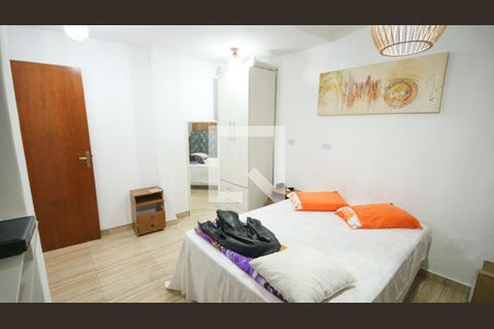 Quarto de casa para alugar com 2 quartos, 85m² em Aviação, Praia Grande