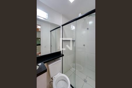 Banheiro Social de kitnet/studio para alugar com 1 quarto, 26m² em Chácara Inglesa, São Paulo