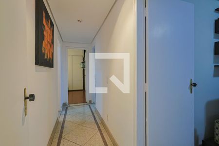 Corredor de apartamento à venda com 3 quartos, 97m² em Calafate, Belo Horizonte