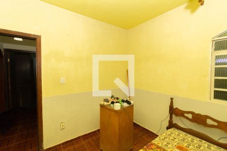 Casa1 - Quarto 1 de casa à venda com 5 quartos, 150m² em Solar do Barreiro, Belo Horizonte