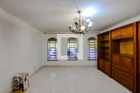 Sala de casa à venda com 4 quartos, 194m² em Vila Regente Feijó, São Paulo
