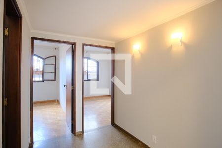 Hall dos quartos de casa à venda com 2 quartos, 105m² em Chácara Santo Antônio (zona Leste), São Paulo