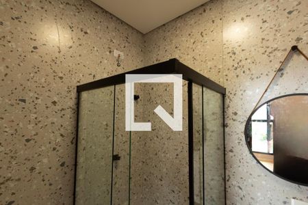 Banheiro de apartamento para alugar com 1 quarto, 28m² em Vila Carvalho, Sorocaba