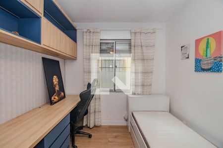 Quarto 1 de apartamento para alugar com 2 quartos, 50m² em São Sebastião, Porto Alegre
