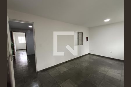 Quarto de apartamento para alugar com 3 quartos, 48m² em Parque Imperial, São Paulo