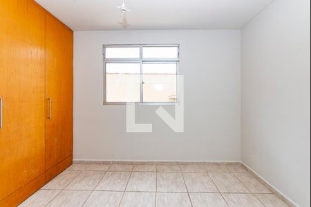 Quarto 1 de apartamento para alugar com 2 quartos, 110m² em Salgado Filho, Belo Horizonte