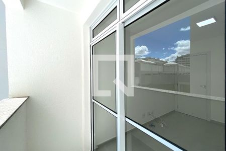 Varanda da Sala de apartamento para alugar com 2 quartos, 55m² em Buritis, Belo Horizonte