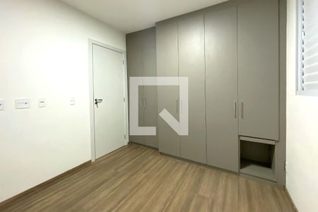 Suite 1 de apartamento para alugar com 2 quartos, 54m² em Buritis, Belo Horizonte