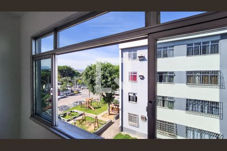 Apartamento para alugar com 2 quartos, 42m² em Irajá, Rio de Janeiro