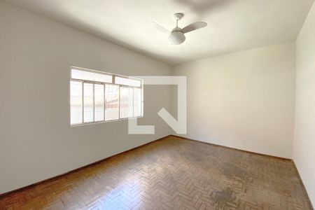 Suite 1 de casa para alugar com 3 quartos, 364m² em Padre Eustáquio, Belo Horizonte