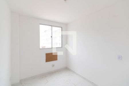 Quarto 1 de apartamento para alugar com 2 quartos, 45m² em Campo Grande, Rio de Janeiro