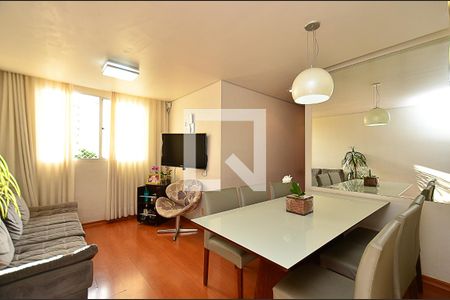 Sala Ambientes de apartamento à venda com 3 quartos, 76m² em São Paulo, Belo Horizonte