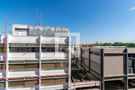 Vista do quarto de apartamento para alugar com 2 quartos, 51m² em Irajá, Rio de Janeiro