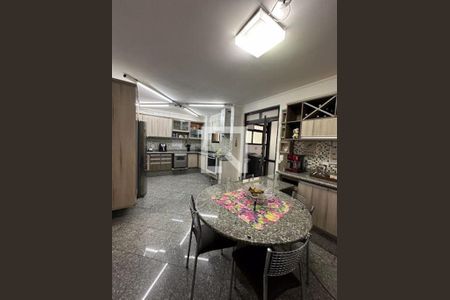 Apartamento à venda com 3 quartos, 205m² em Centro, Jundiaí