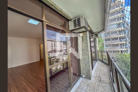 Apartamento para alugar com 3 quartos, 100m² em Laranjeiras, Rio de Janeiro