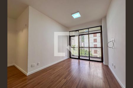 Apartamento para alugar com 3 quartos, 100m² em Laranjeiras, Rio de Janeiro
