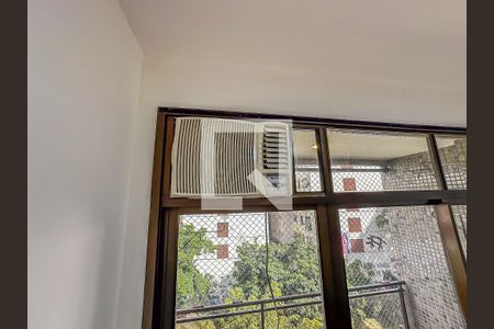 Apartamento para alugar com 3 quartos, 100m² em Laranjeiras, Rio de Janeiro