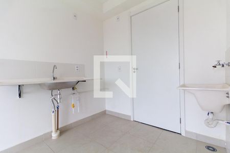 Sala, Cozinha e Área de Serviço de apartamento para alugar com 1 quarto, 30m² em Penha de França, São Paulo