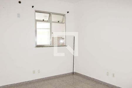 Quarto 2 de apartamento para alugar com 2 quartos, 80m² em Tomás Coelho, Rio de Janeiro