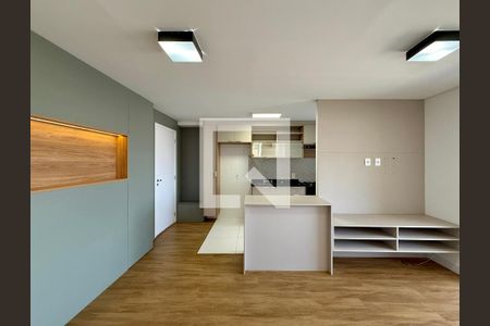 Sala de apartamento para alugar com 2 quartos, 66m² em Santo Amaro, São Paulo