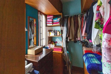 Casa à venda com 3 quartos, 250m² em Vila Rosalia, Guarulhos