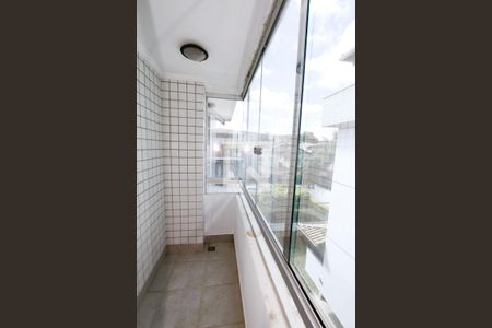 Apartamento à venda com 3 quartos, 140m² em Camargos, Belo Horizonte