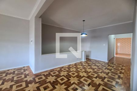 Casa para alugar com 3 quartos, 240m² em Parque Cruzeiro do Sul (vila Formosa), São Paulo