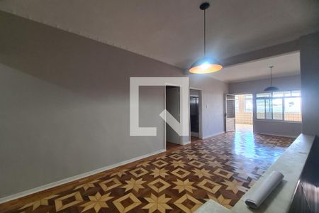 Casa para alugar com 3 quartos, 240m² em Parque Cruzeiro do Sul (vila Formosa), São Paulo