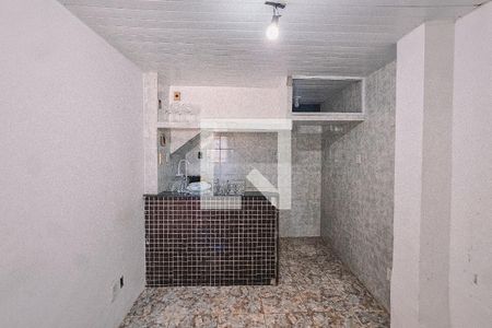 Sala/Cozinha de apartamento para alugar com 1 quarto, 20m² em Boca do Rio, Salvador