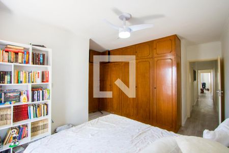 Quarto 1 - Suíte de casa à venda com 4 quartos, 250m² em Campestre, Santo André