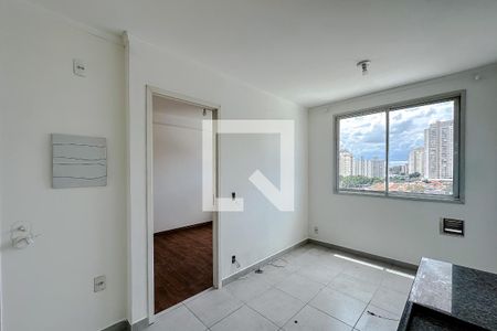 Sala/Cozinha de apartamento à venda com 1 quarto, 24m² em Tatuapé, São Paulo