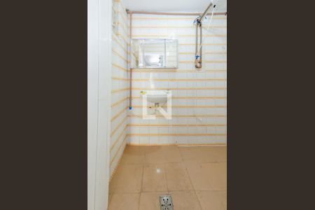 Banheiro de casa para alugar com 1 quarto, 85m² em Minas Brasil, Belo Horizonte