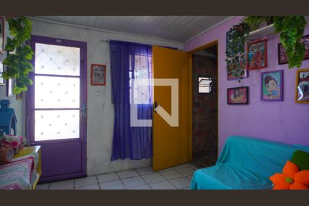 Sala  de casa à venda com 3 quartos, 100m² em Coronel Aparicio Borges, Porto Alegre