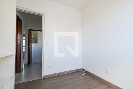 Quarto 2 de apartamento para alugar com 2 quartos, 49m² em Santa Cruz, Belo Horizonte