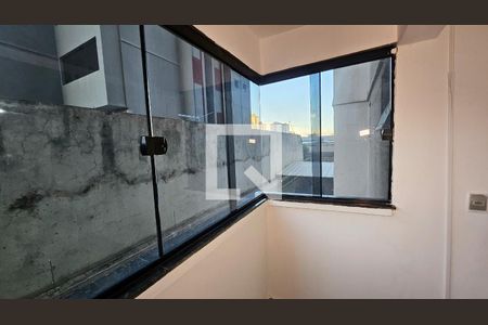 Vista da Sala de apartamento para alugar com 3 quartos, 94m² em Setor Bueno, Goiânia