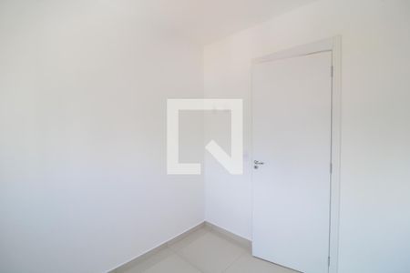 Quarto  de apartamento para alugar com 2 quartos, 56m² em Jardim Santo Antoninho, São Paulo