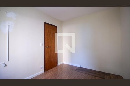 Quarto 1 de apartamento para alugar com 2 quartos, 60m² em Vila Ema, São Paulo