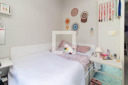 Quarto 2 de apartamento à venda com 3 quartos, 75m² em Santana, Porto Alegre